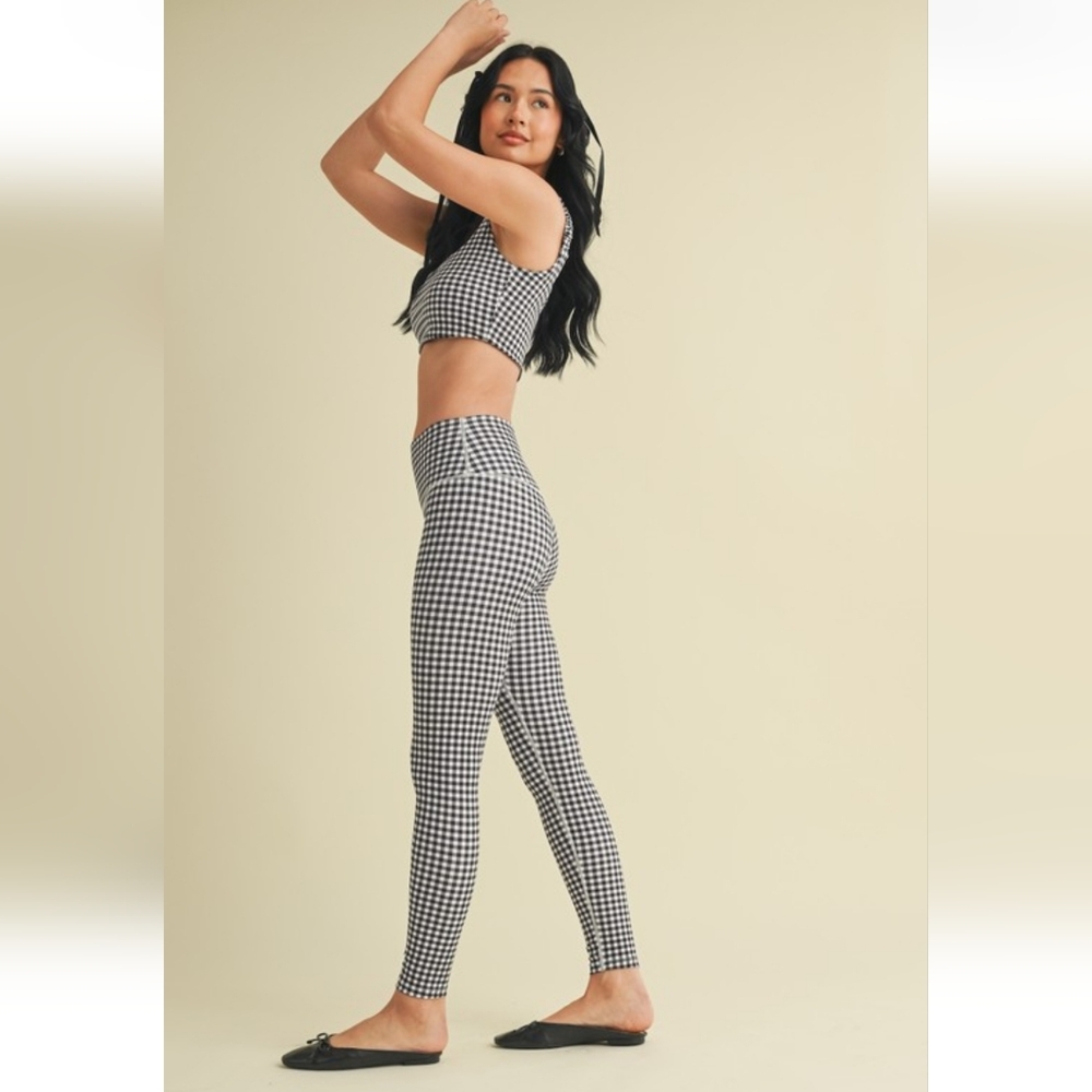 High-Waist Gingham Leggings - Black & White